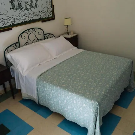 Bed & Breakfast Casa Del Grifone 2*